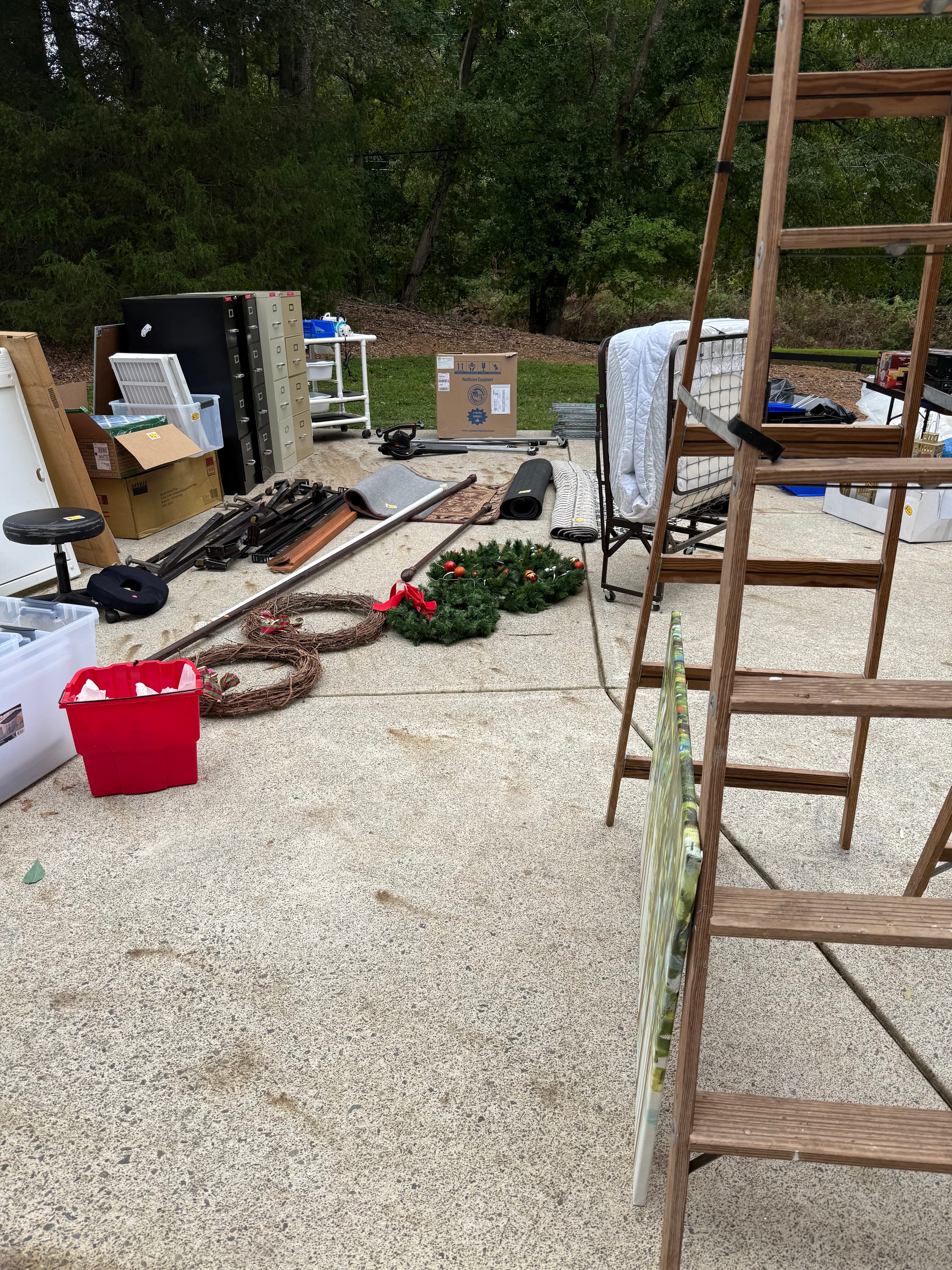 Huge Yard Sale — main photo